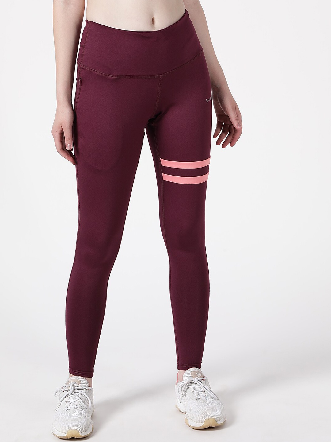 

STUDIOACTIV Women Maroon Solid Tights