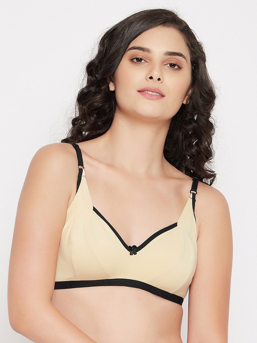 

Clovia Nude-Coloured Non Padded Everyday Bra