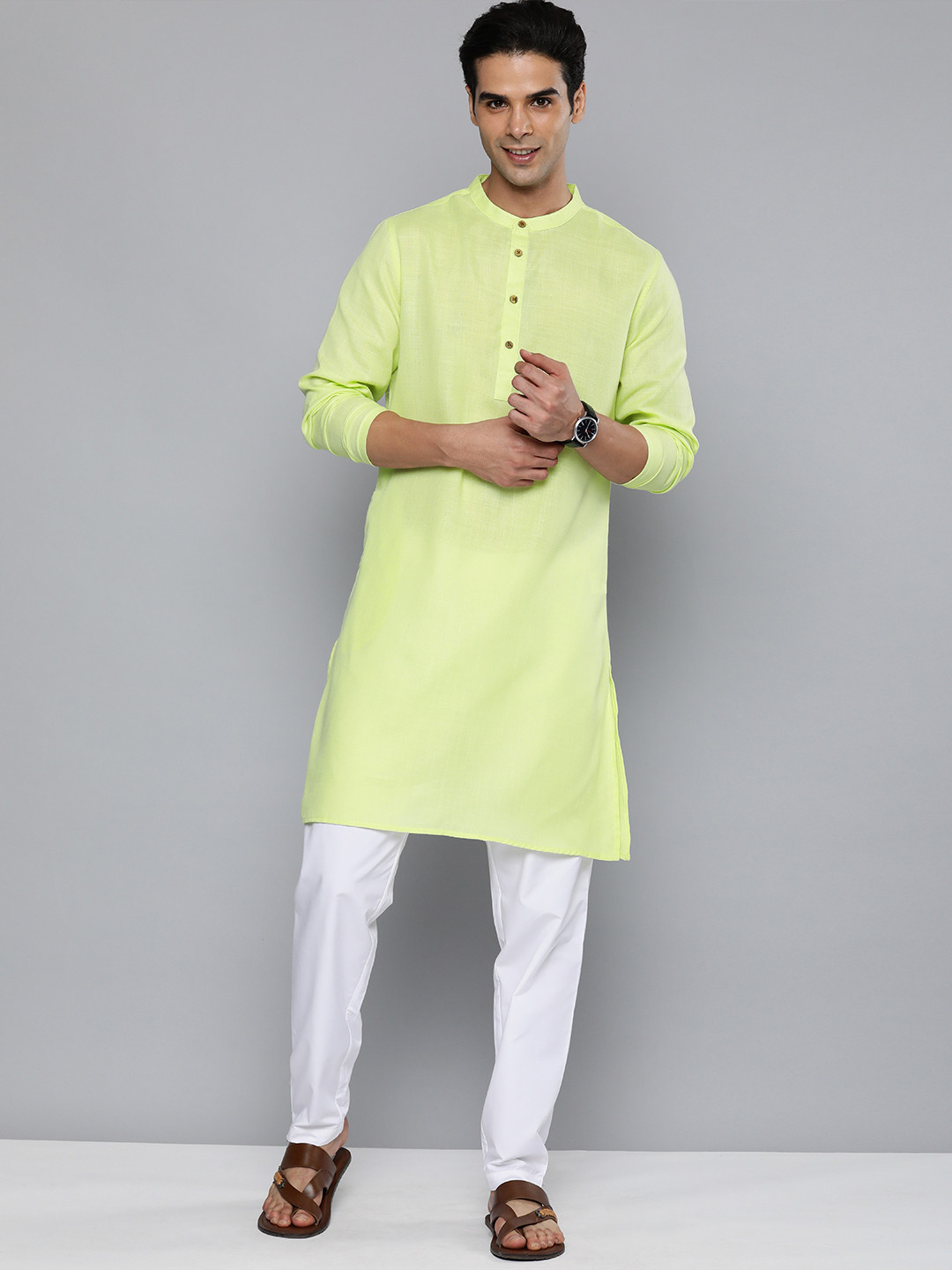

HERE&NOW Men Fluorescent Green Solid Kurta with Trousers