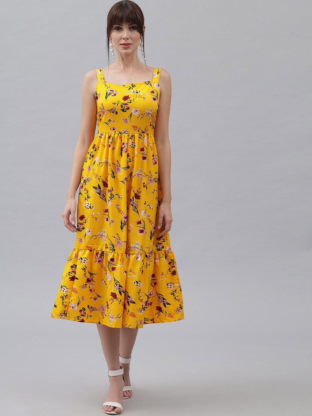 

emeros Yellow Floral Crepe Maternity Dress