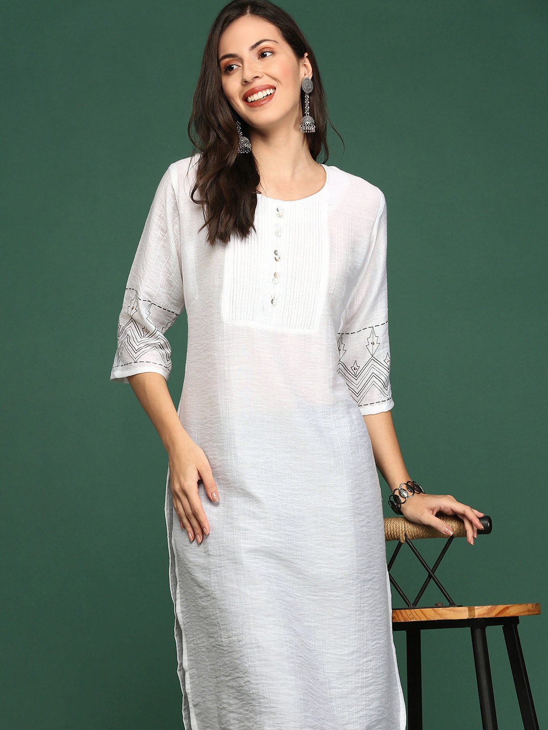 

SHOWOFF Women White Solid A-line Kurta