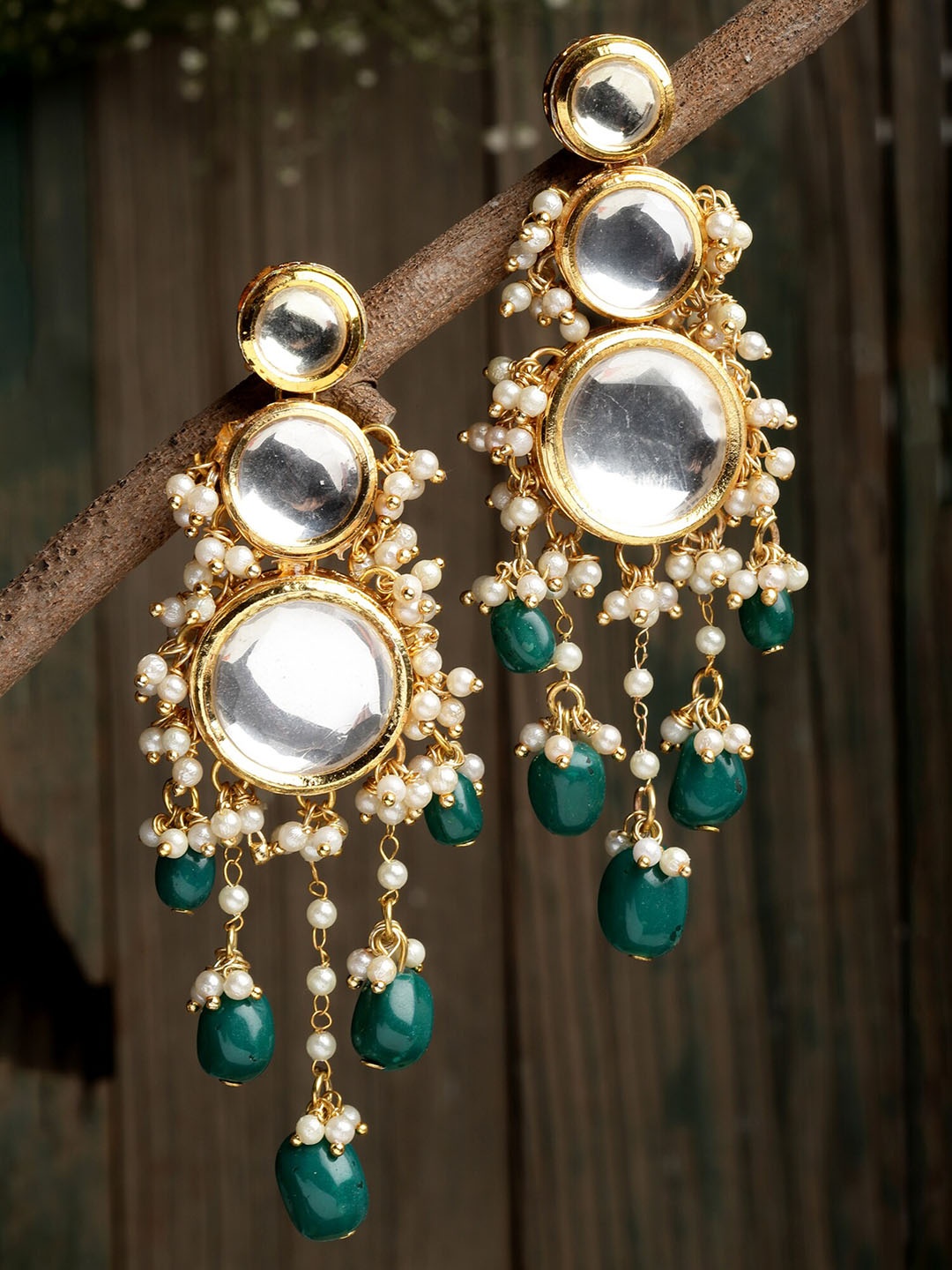 

KARATCART Green Contemporary Drop Earrings