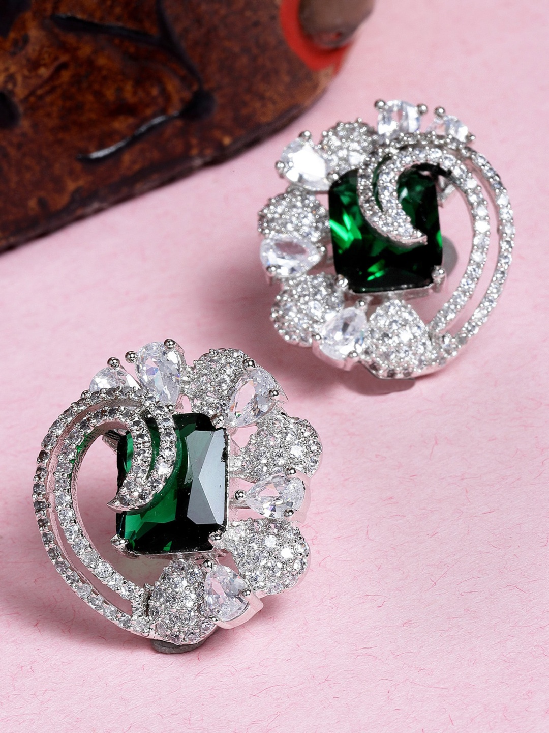 

KARATCART Green AD Contemporary Studs Earrings