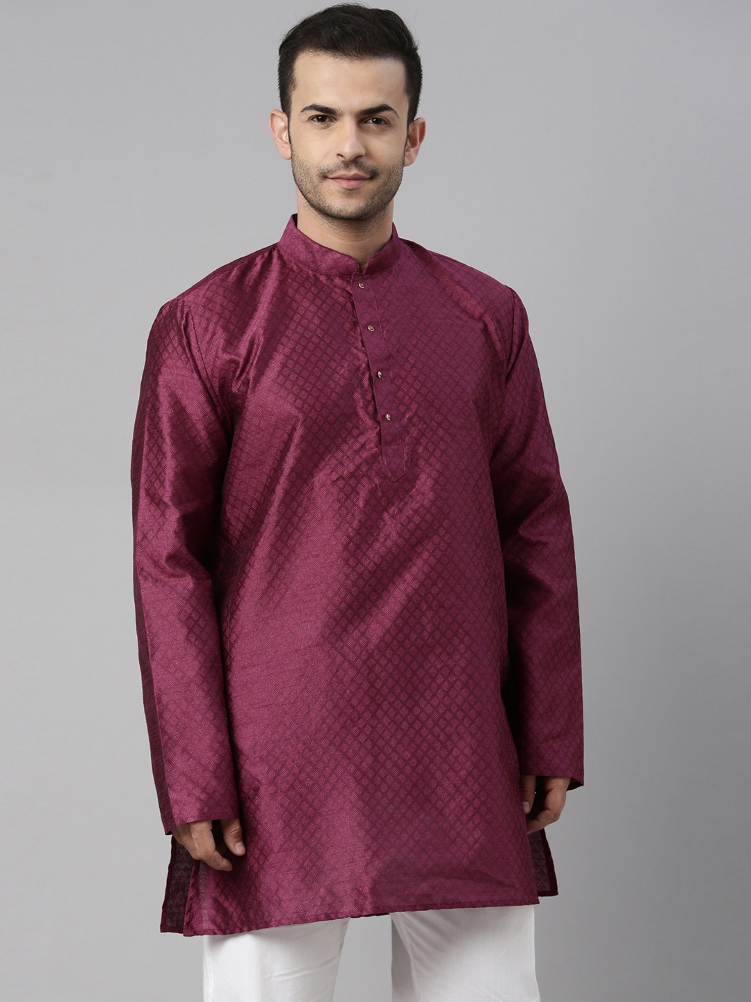 

TATTVA Men Burgundy Woven Design Short Kurta