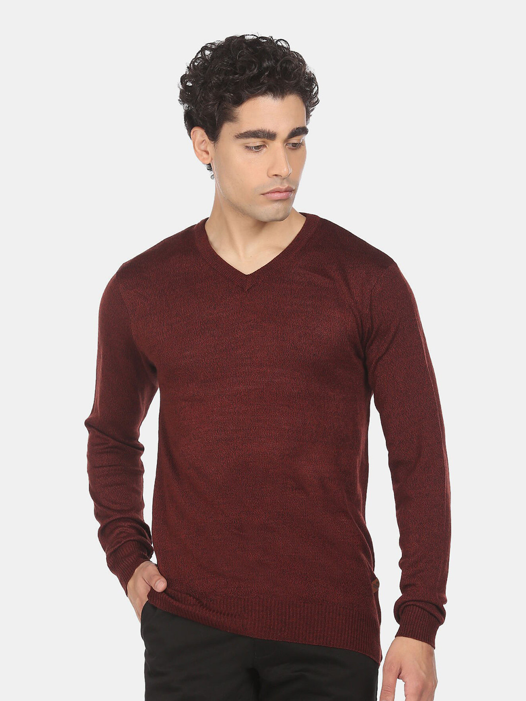 

Ruggers Men Red Sweaters