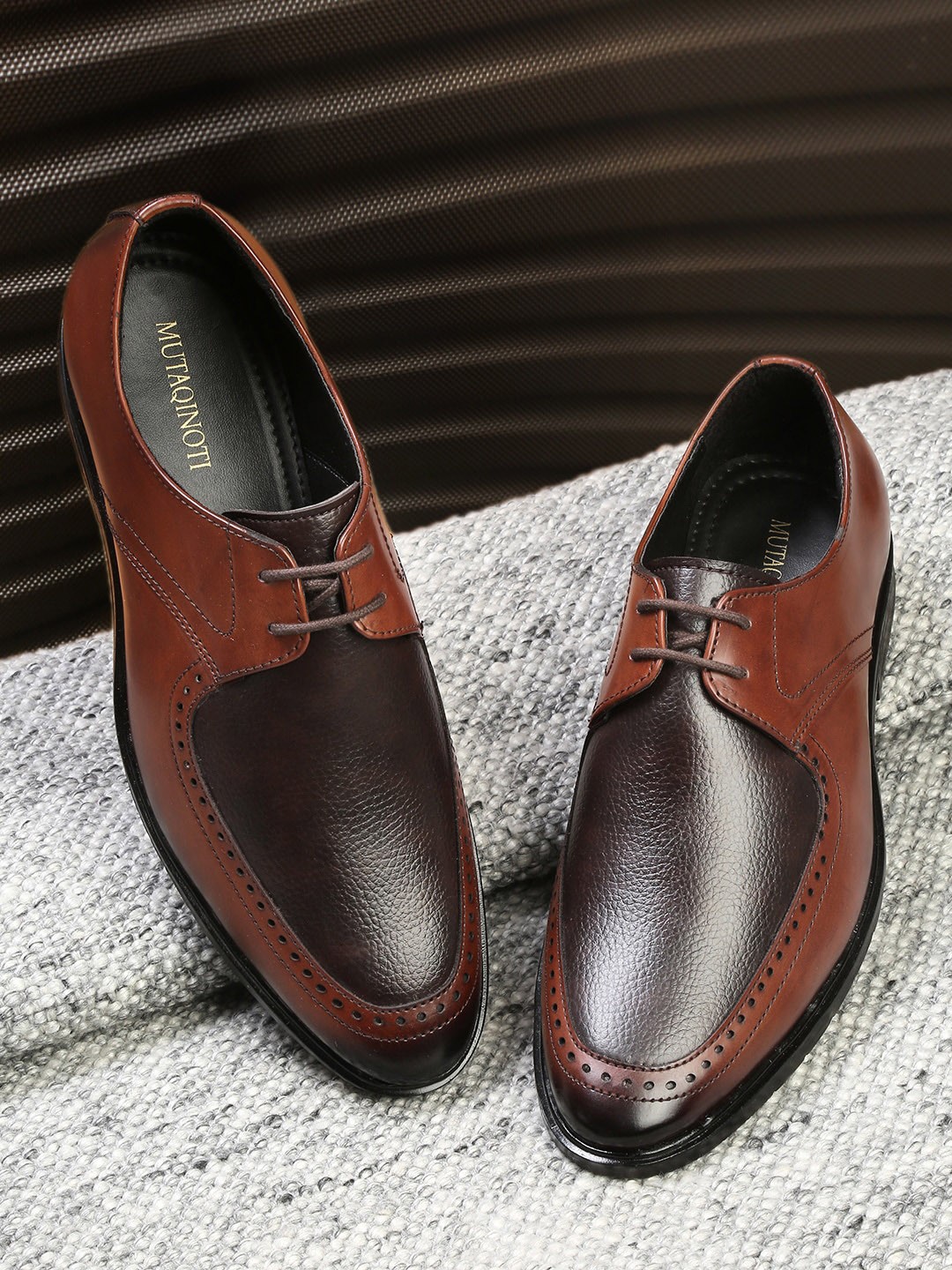 

MUTAQINOTI Men Brown Solid Formal Shoes