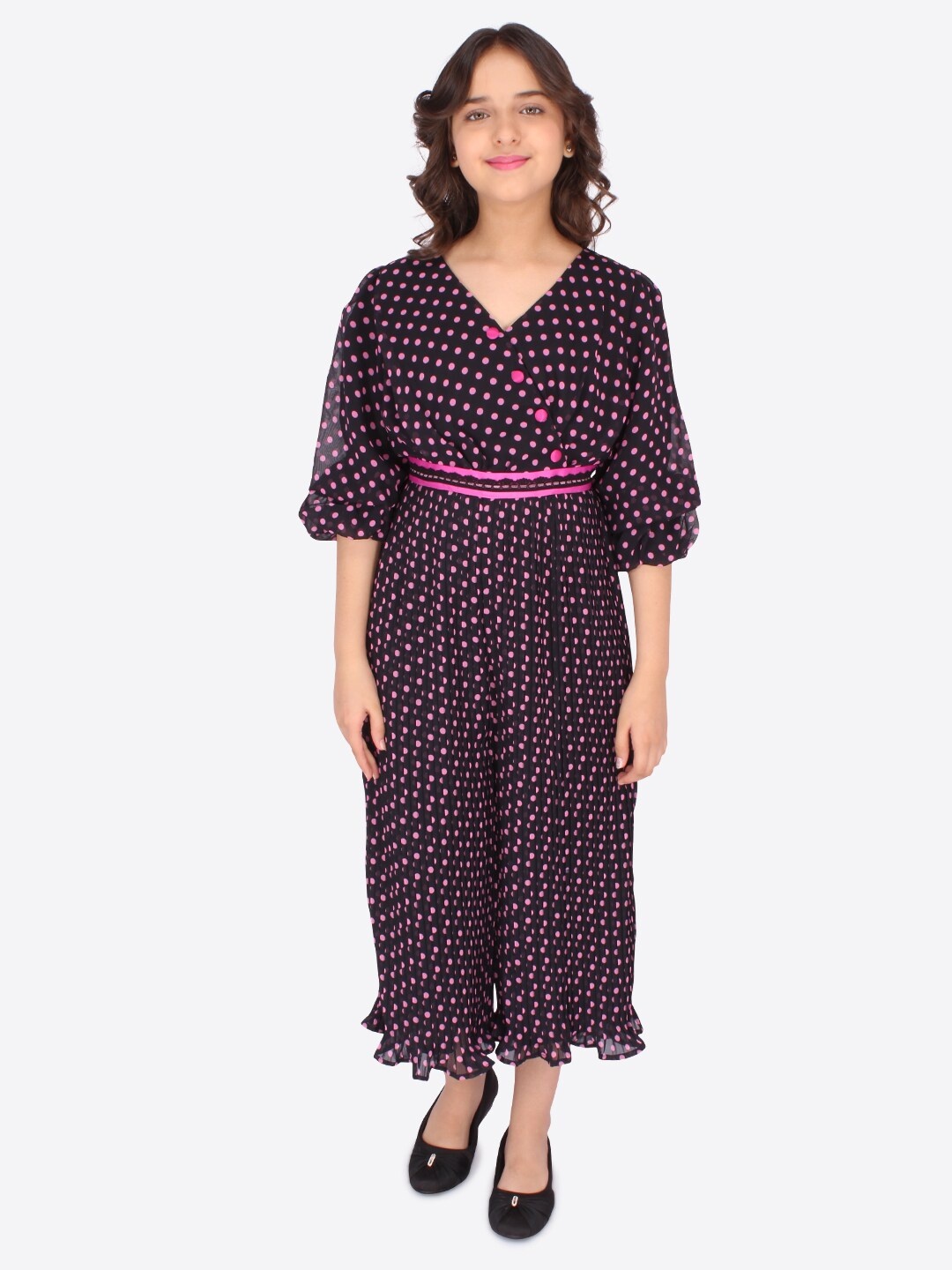 

CUTECUMBER Girls Black & Pink Printed V-neck Culotte Jumpsuit