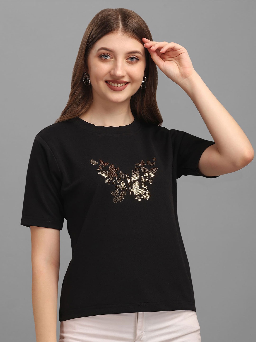 

Paralians Women Black Embellished T-shirt