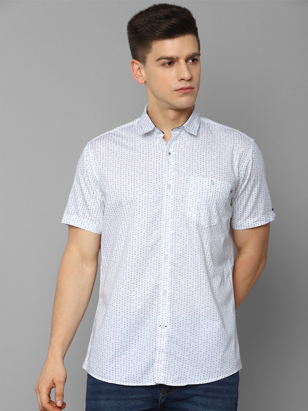

Louis Philippe Sport Men Blue Slim Fit Printed Casual Shirt