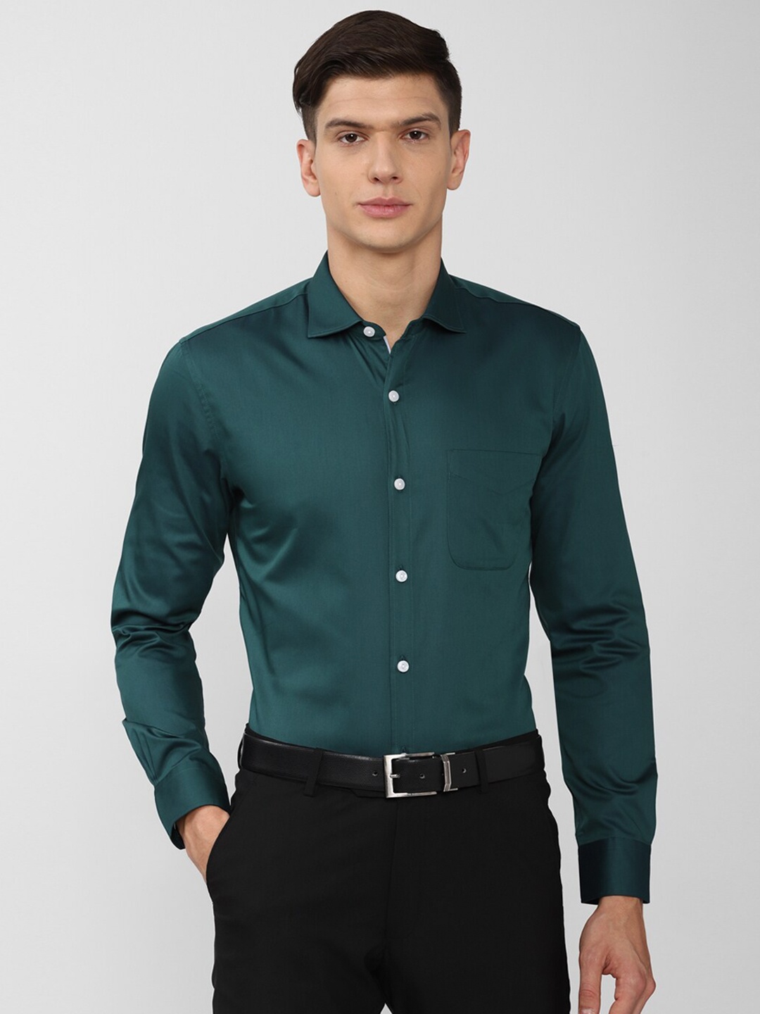 

Peter England Elite Men Green Slim Fit Formal Shirt 100% Cotton