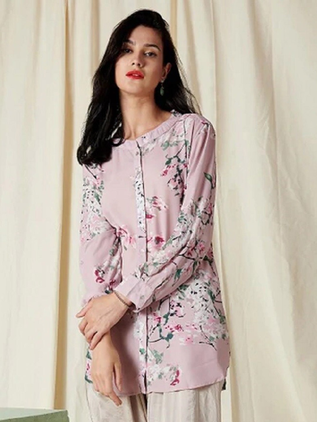 

CHIQUE Women Pink Floral Printed Georgette Casual Shirt