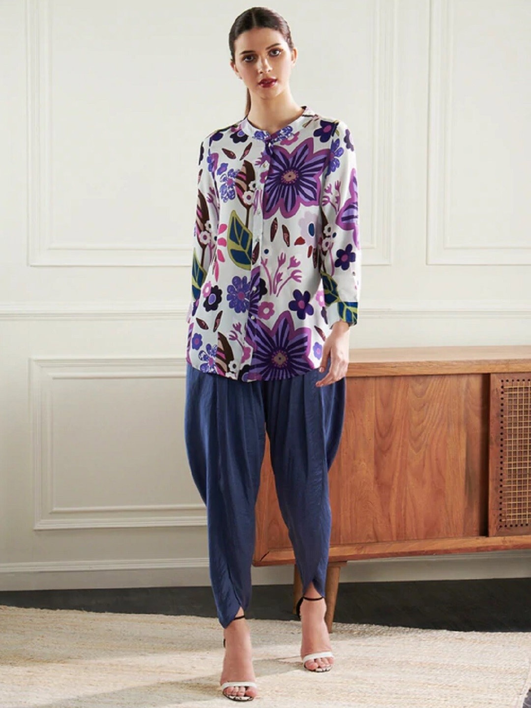 

CHIQUE Women Floral Semi Sheer Printed Casual Shirt, Lavender