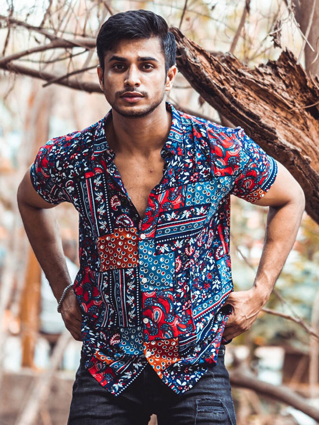 

Powerlook Men Blue Relaxed Slim Fit Printed Casual Shirt