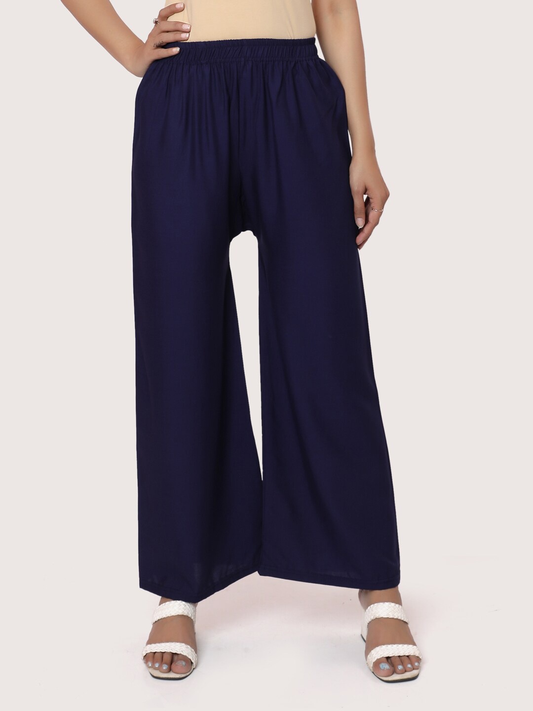 

ZRI Women Navy Blue Knitted Palazzos