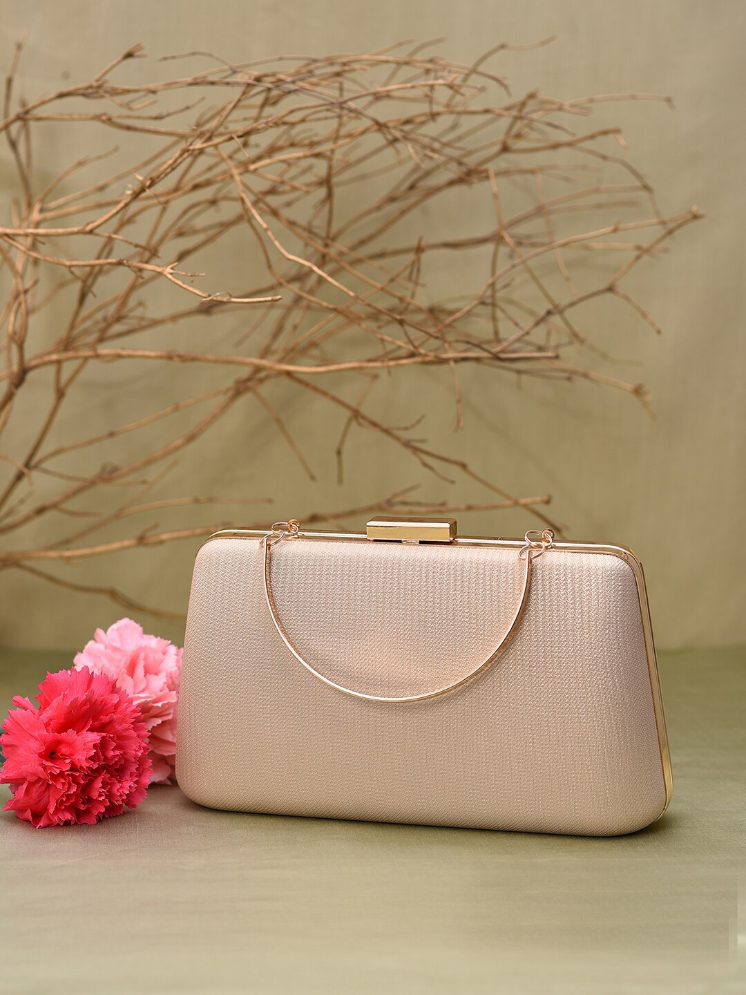 

HAUTE SAUCE by Campus Sutra Gold-Toned Textured Box Clutch