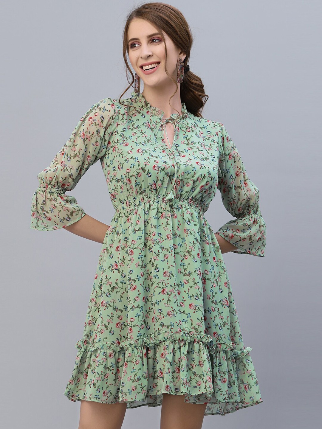 

Selvia Green Floral Tie-Up Neck Georgette Dress