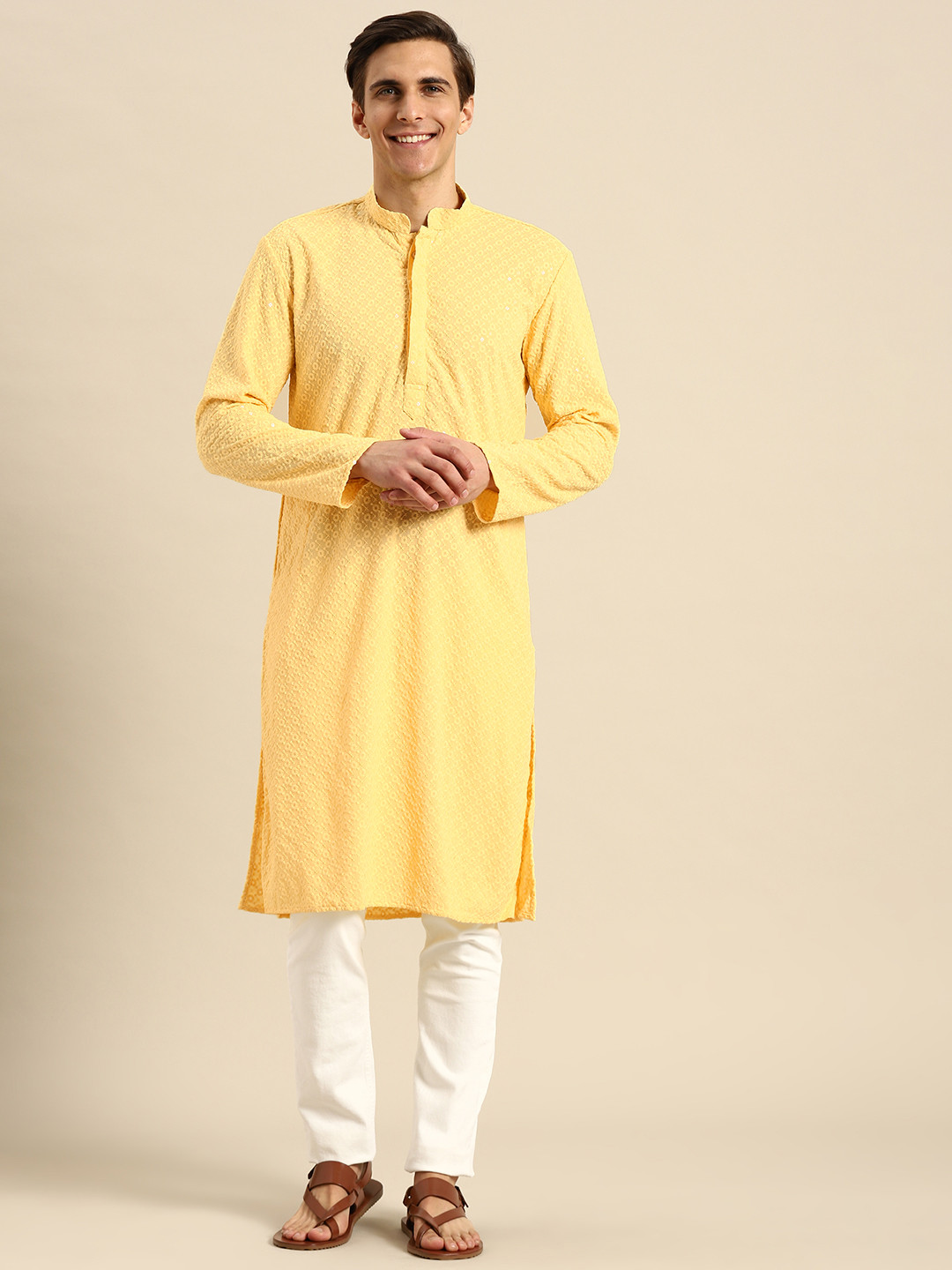 

RAJUBHAI HARGOVINDAS Men Yellow Sequinned Chikankari Kurta