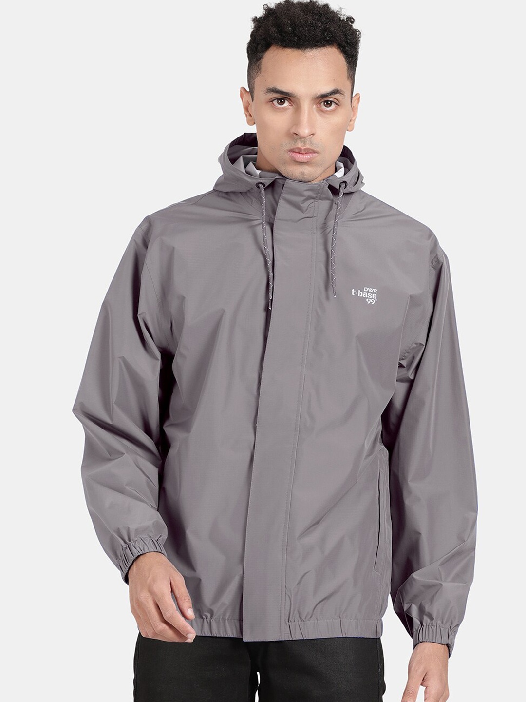 

t-base Men Grey Solid Ribstop Rain Jacket