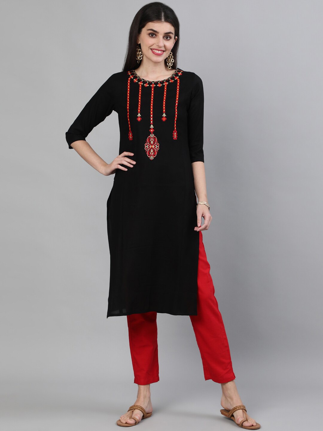 

KIMAYRA Women Black & Red Floral Embroidered Flared Sleeves Cotton Kurta