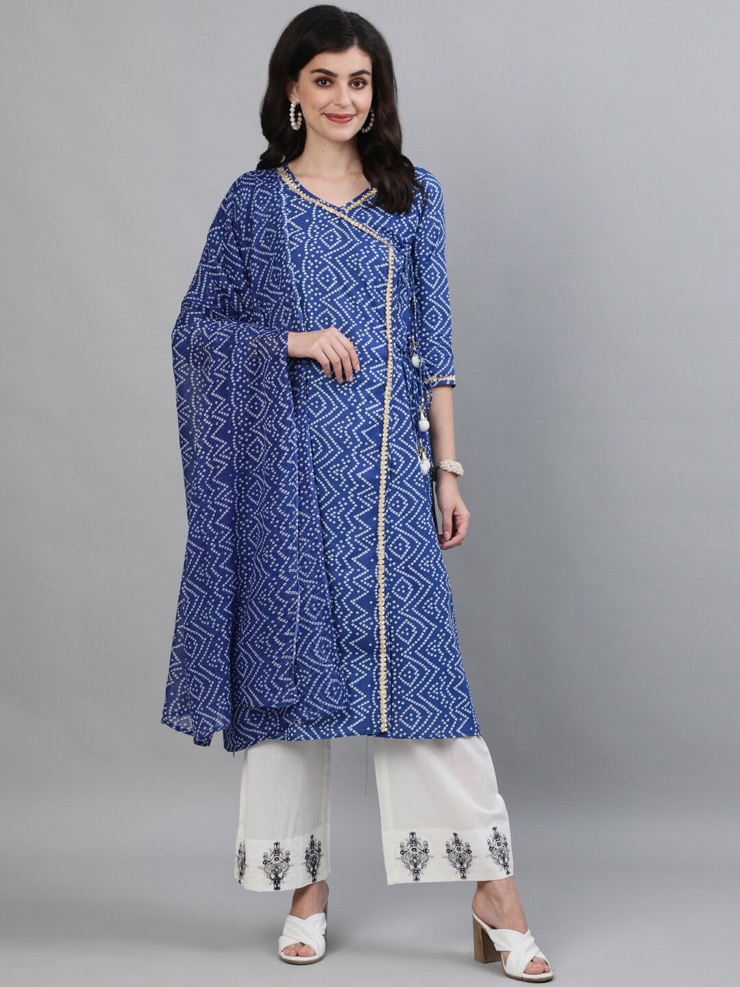 

KIMAYRA Women Blue Printed Kurta with Palazzos & With Dupatta