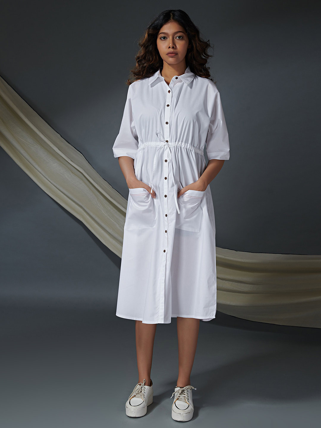 

the kaatn trail White Shirt Midi Dress