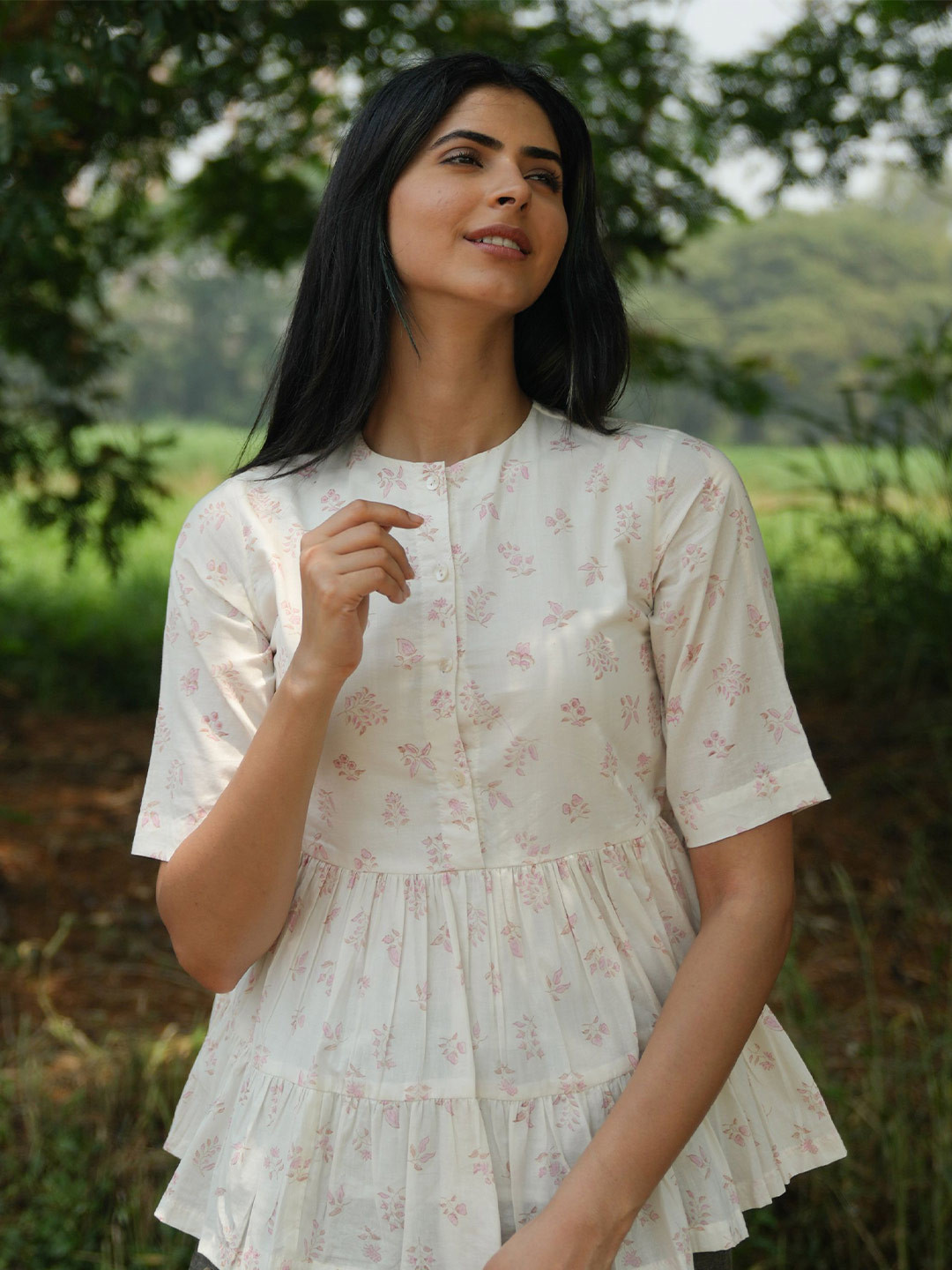 

the kaatn trail Pink Print Mandarin Collar Top