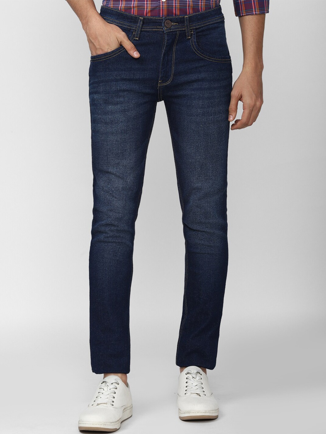 

Van Heusen Sport Men Navy Blue Skinny Fit Light Fade Jeans