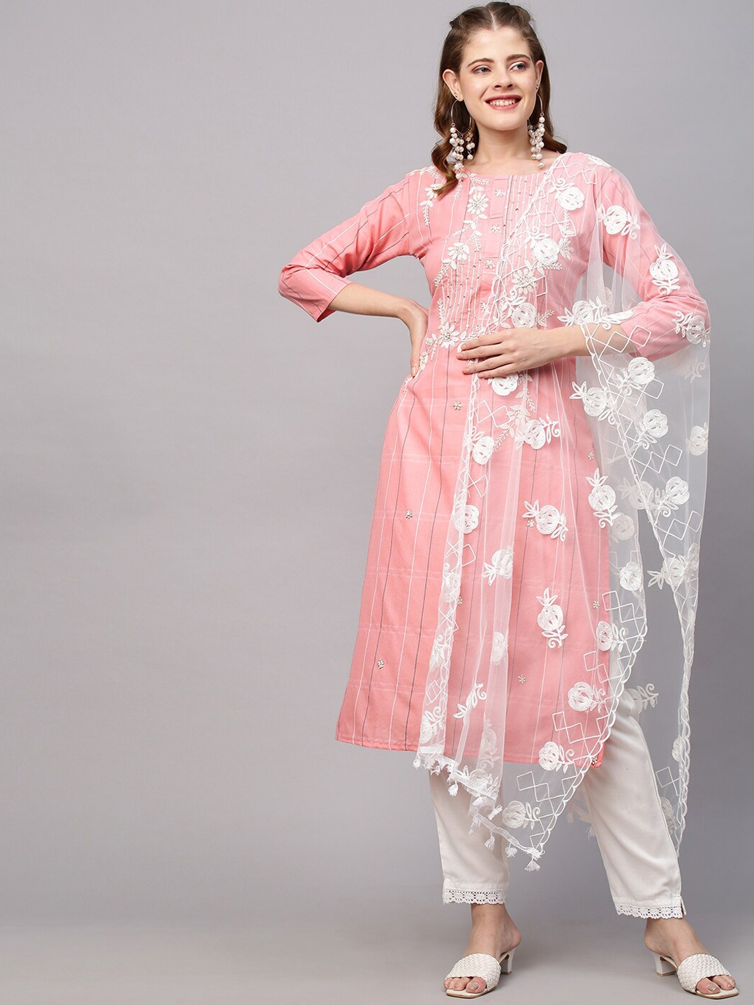 

FASHOR Women Pink Embellished Gotta Patti Kurta