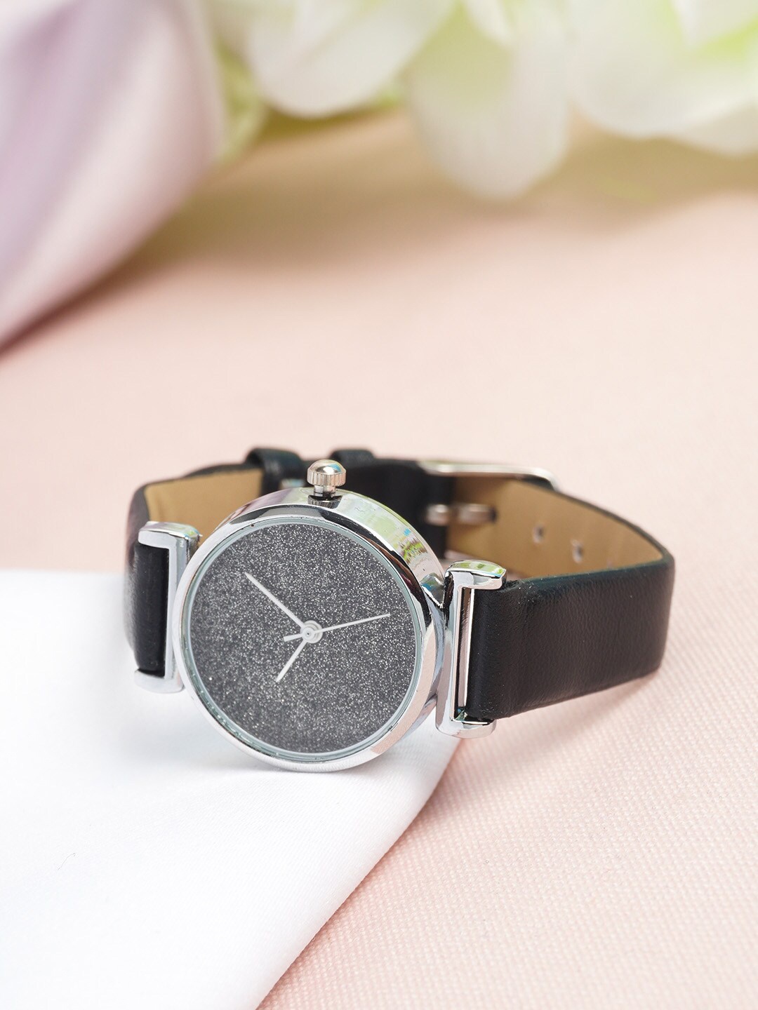 

Ferosh Women Silver-Toned Embellished Dial & Black Bracelet Style Straps Analogue Watch APWAT22-1013