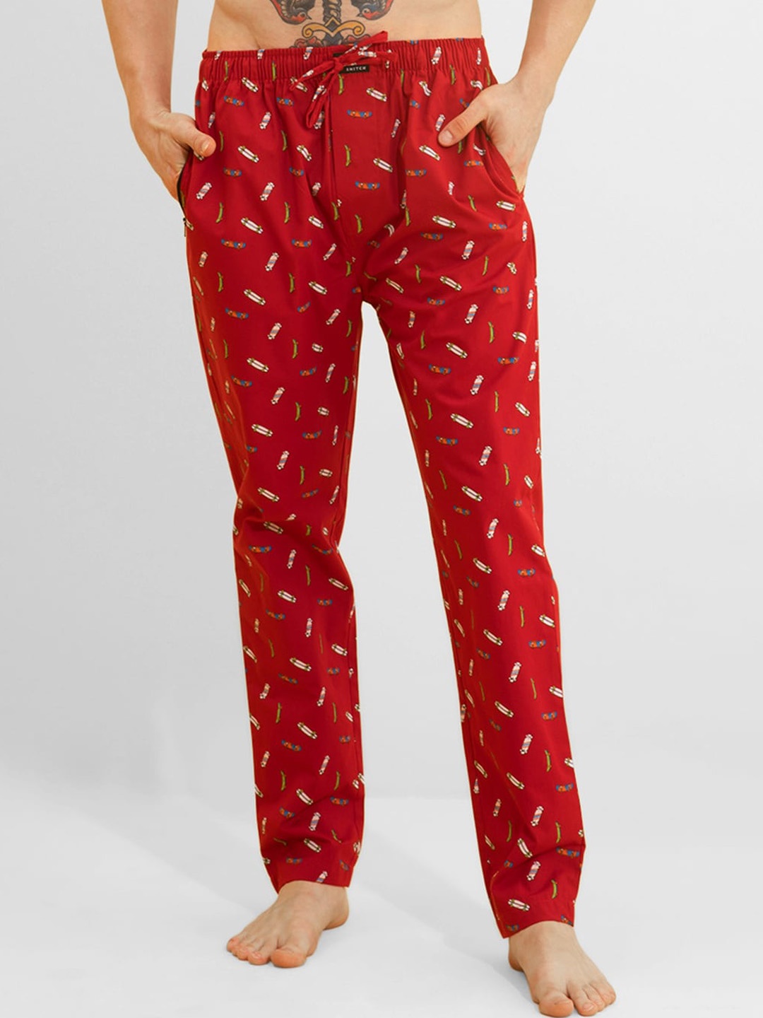 

Snitch Men Red & White Printed Pure Cotton Lounge Pants