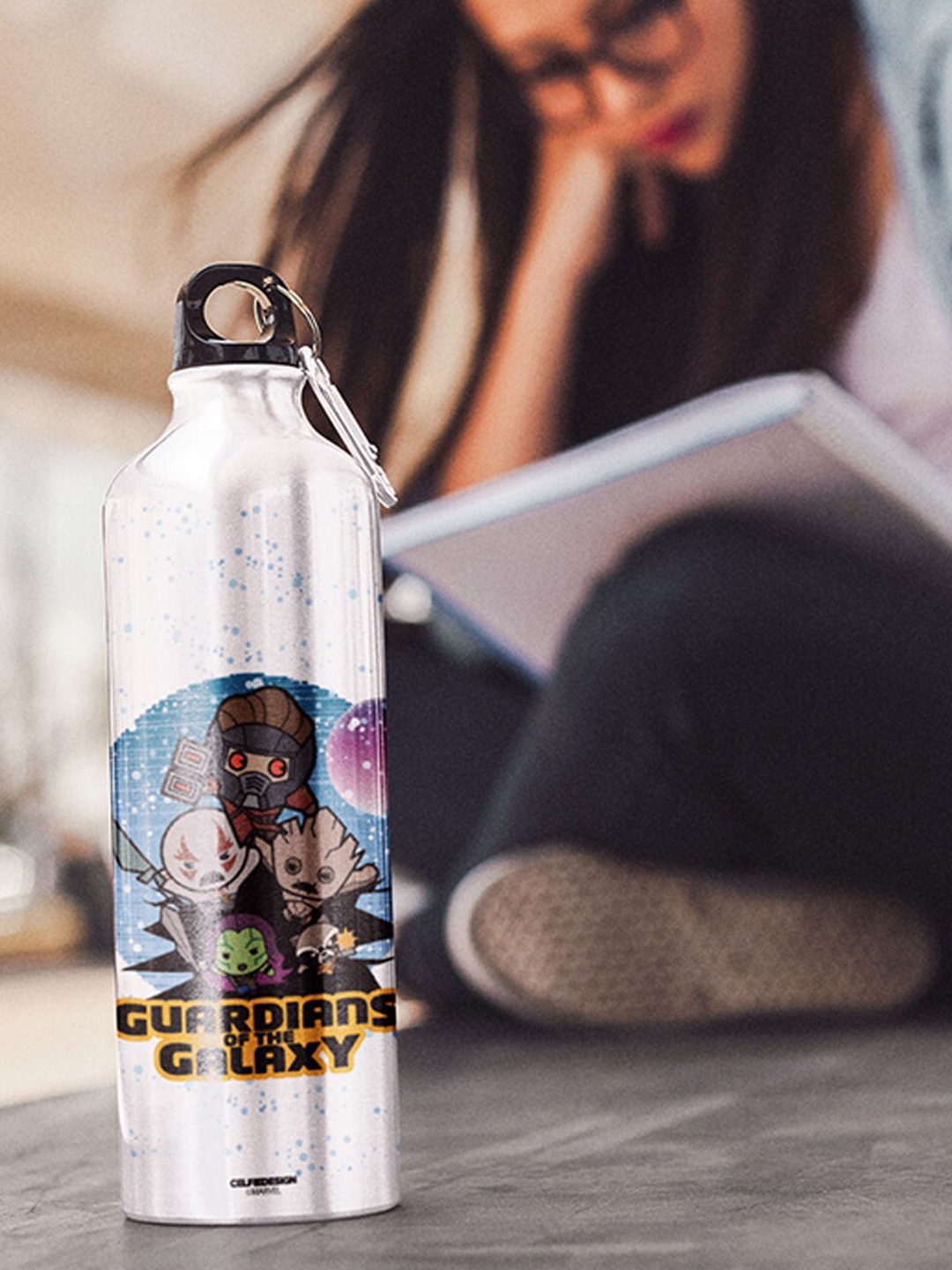 

macmerise Silver & Blue Printed Stainless Steel Water Bottle