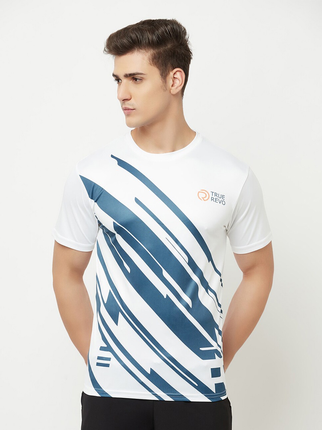 

Truerevo Men White Striped Running T-shirt