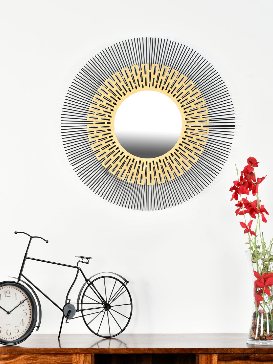 

Athome by Nilkamal Gold & Black Cleopatra Mirror