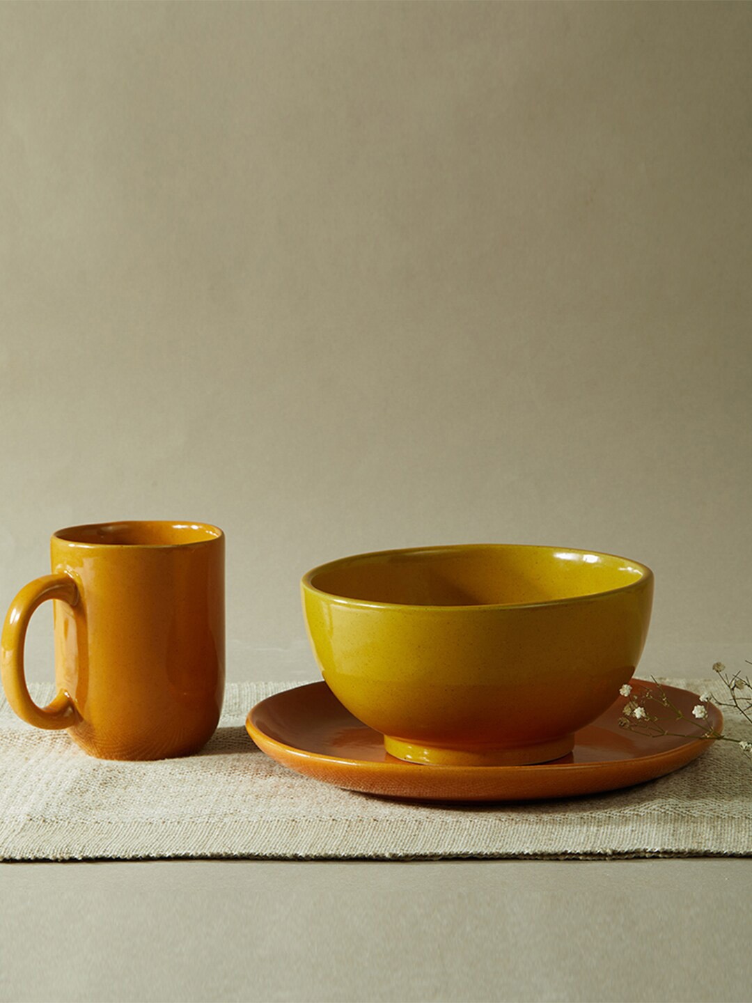 

Fabindia Set of 3 Orange Solid Breakfast Set