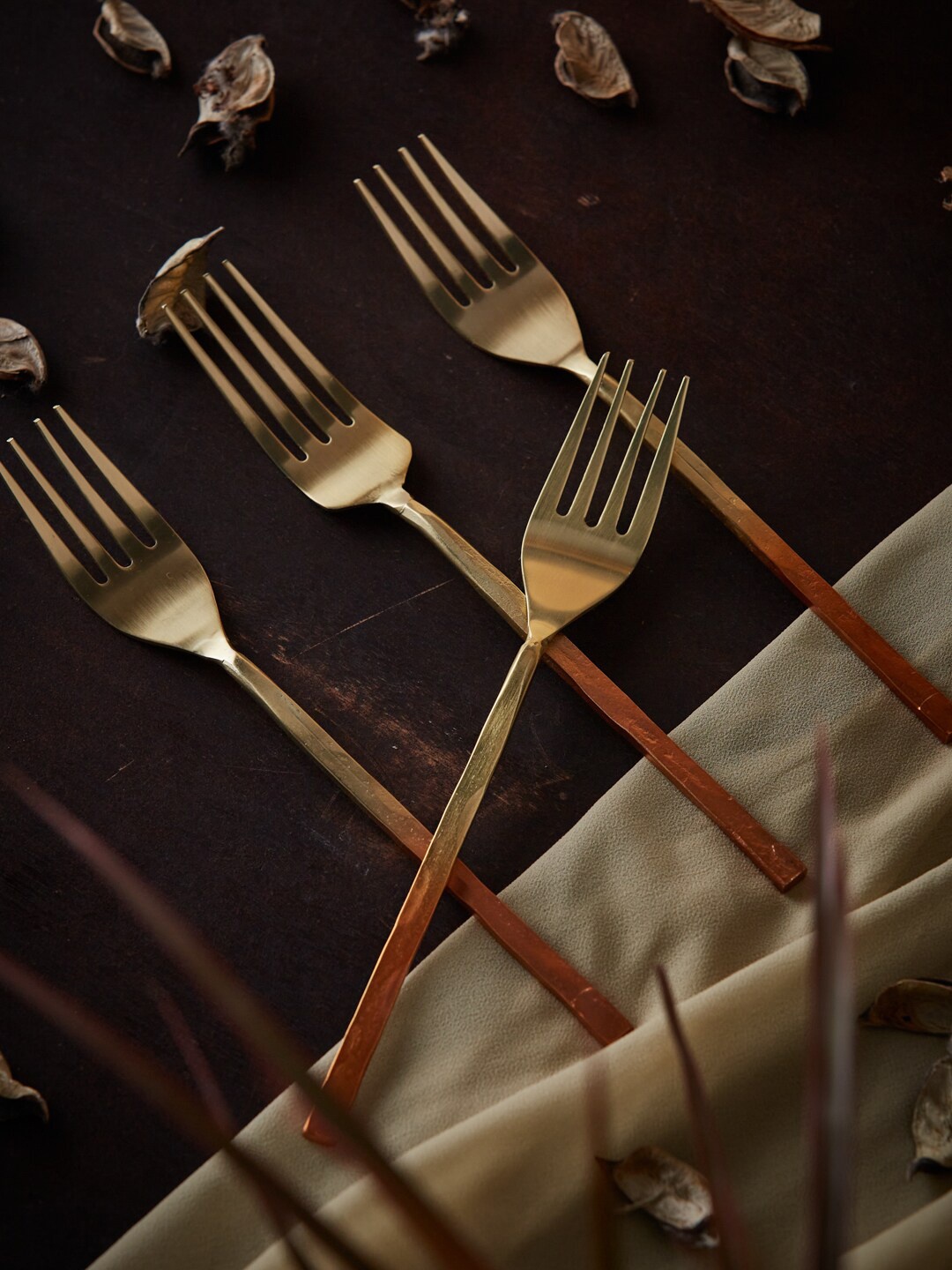 

Fabindia Set of 4 Gold-Toned Dinner Fork