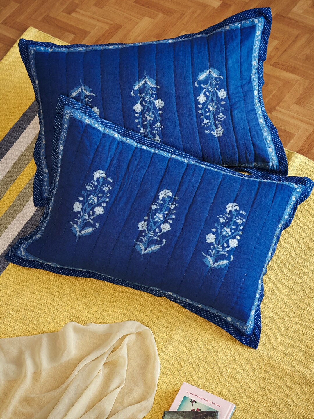 

Fabindia Set Of 2 Blue & White Printed Cotton Pillow Covers