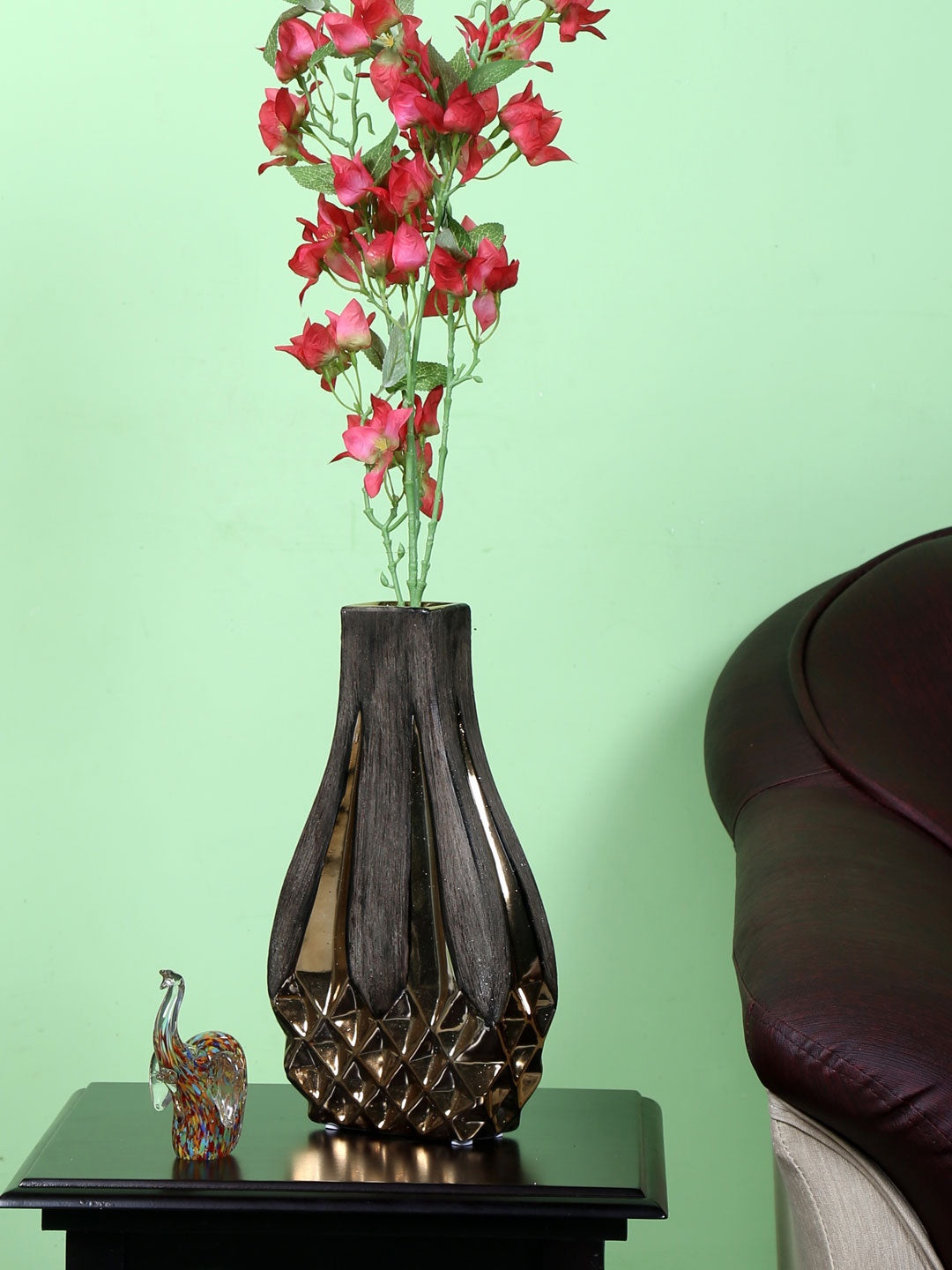 

Athome by Nilkamal Gold & Brown Curvy Rhombus Flower Vases