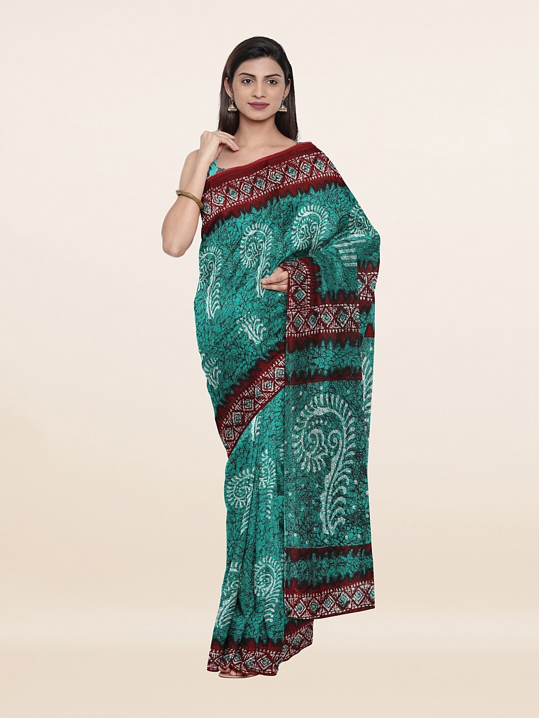 

Pothys Green & Red Floral Printed Pure Cotton Saree