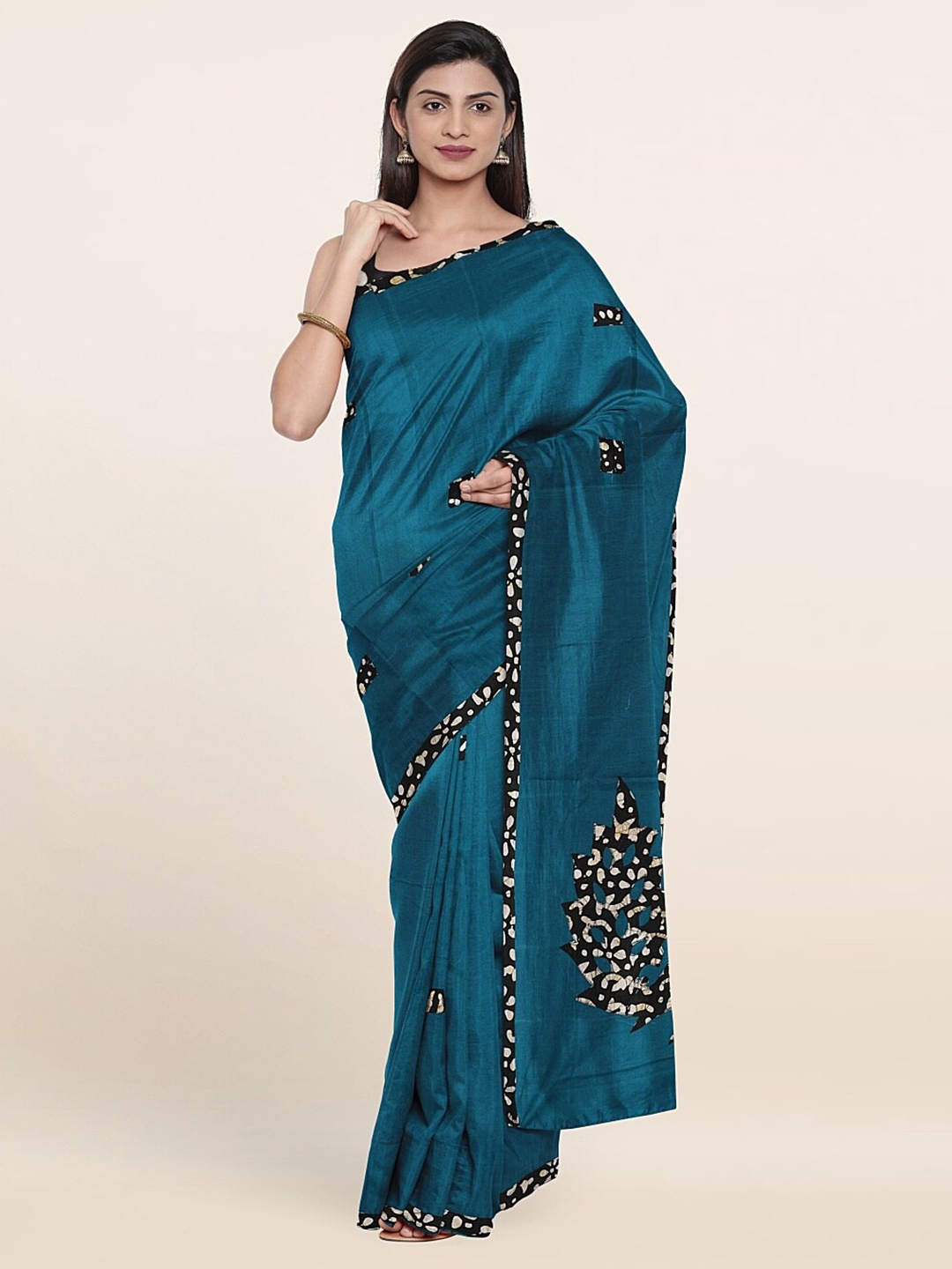 

Pothys Blue & Black Ethnic Motifs Pure Cotton Saree