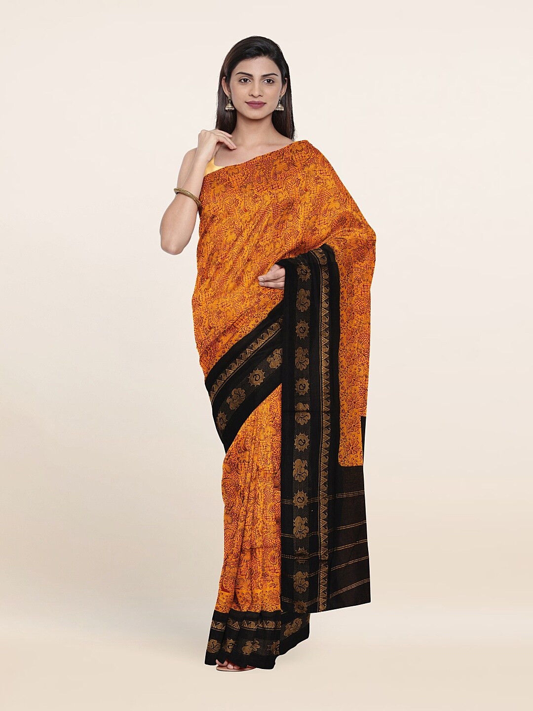

Pothys Yellow & Black Floral Printed Pure Cotton Saree