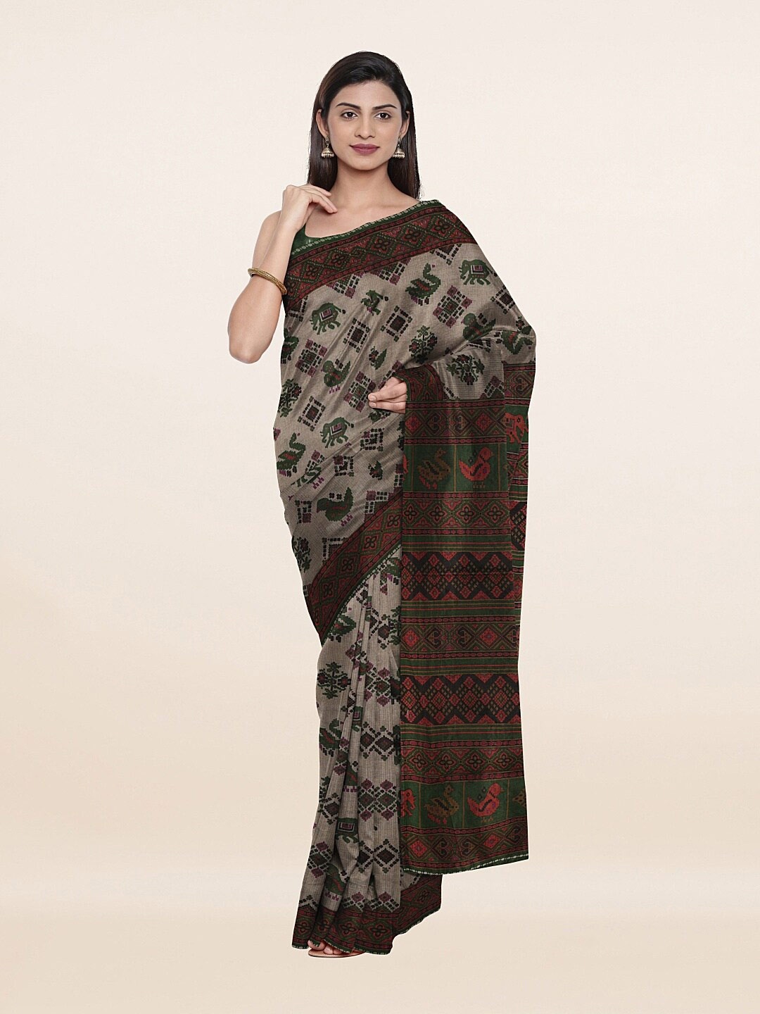 

Pothys Grey & Red Ethnic Motifs Pure Cotton Saree