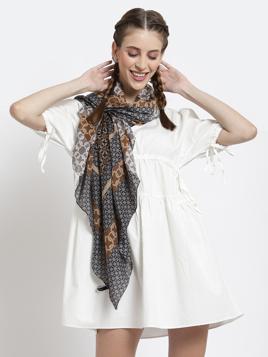 

J Style Women Grey & Red Printed Scarf
