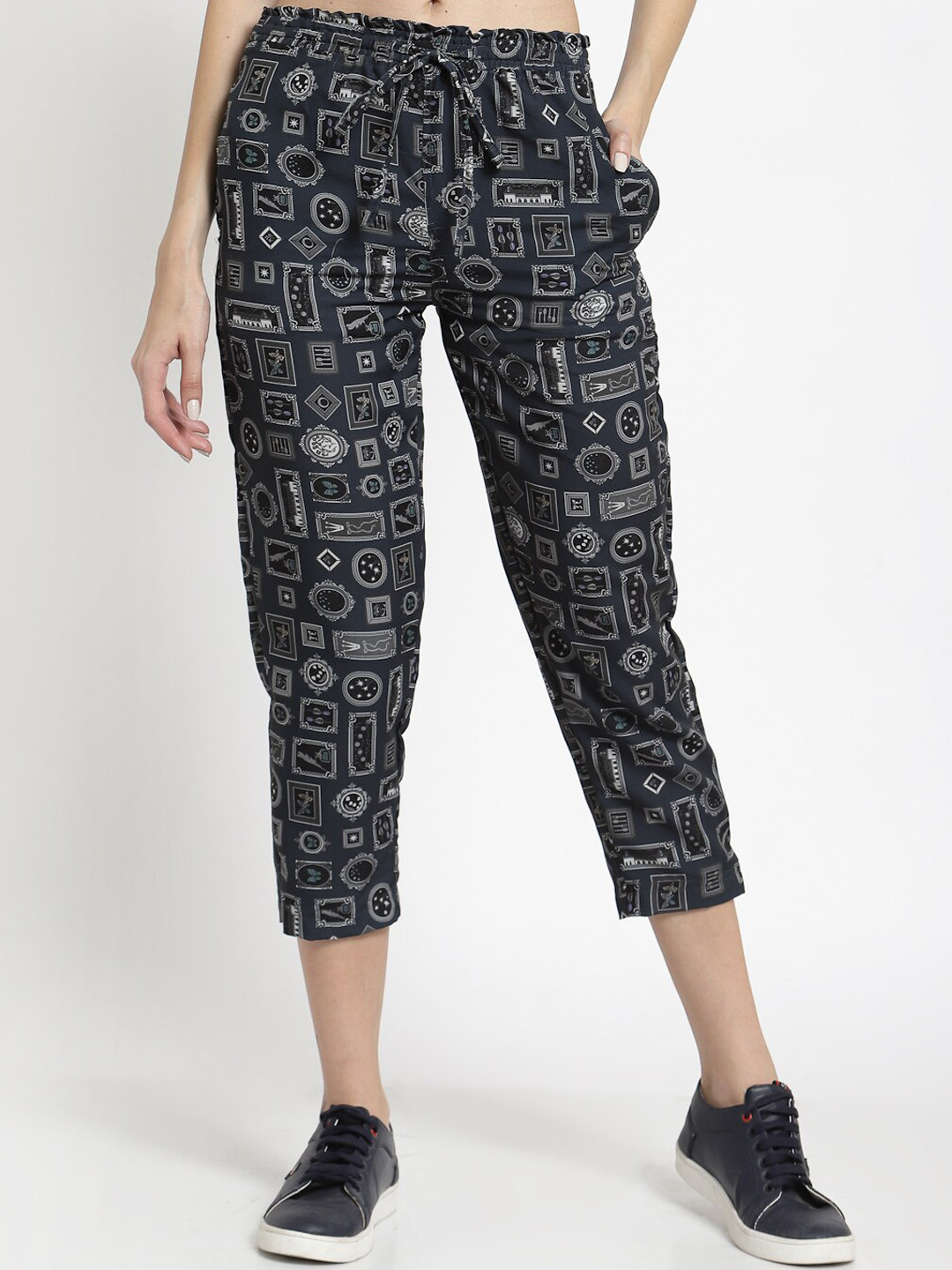 

J Style Women Blue Animal Printed Slim Fit Trousers