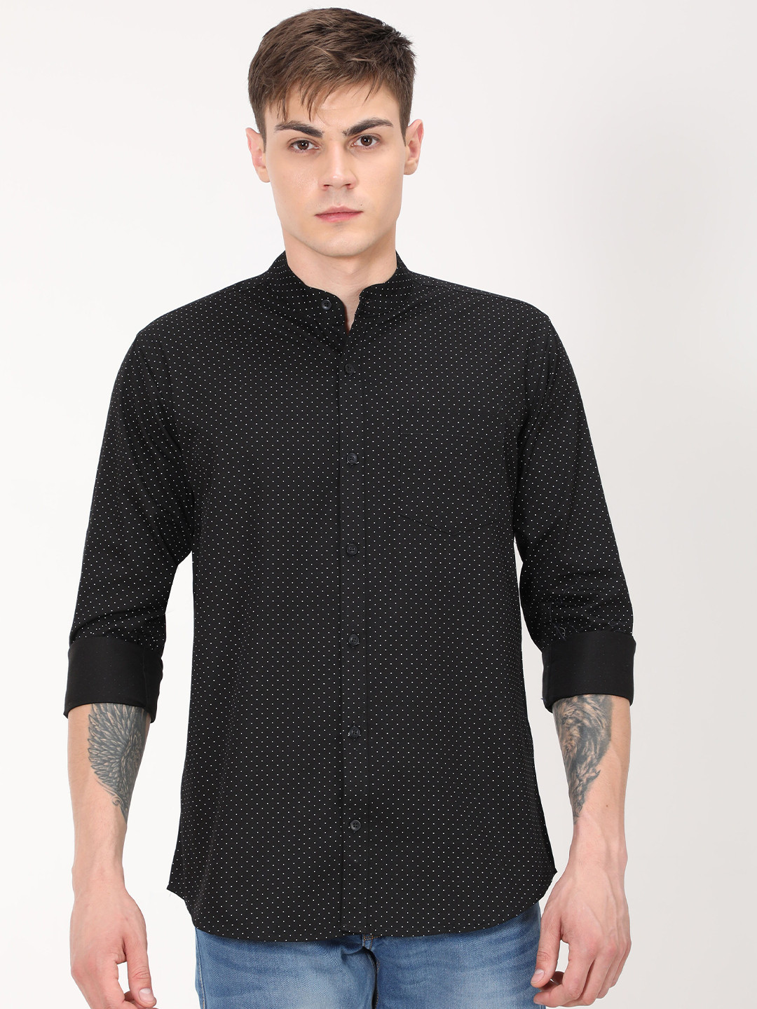 

PLATYPUSS Men White Classic Printed Casual Shirt