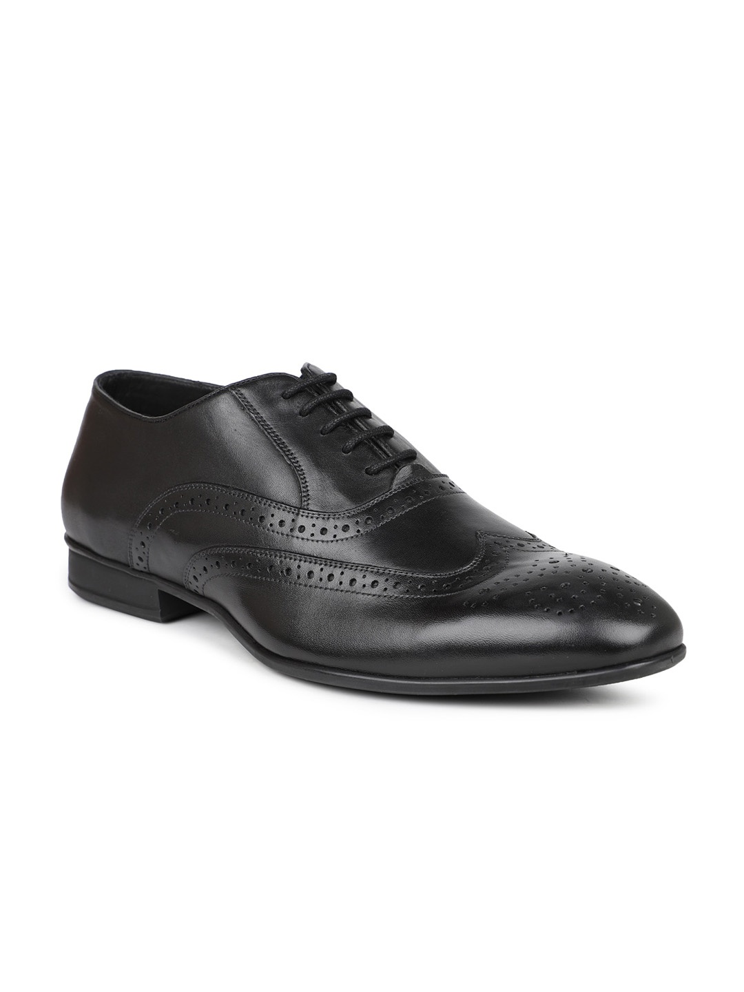 

ATESBER by Inc.5 Men Black Solid Leather Formal Oxfords