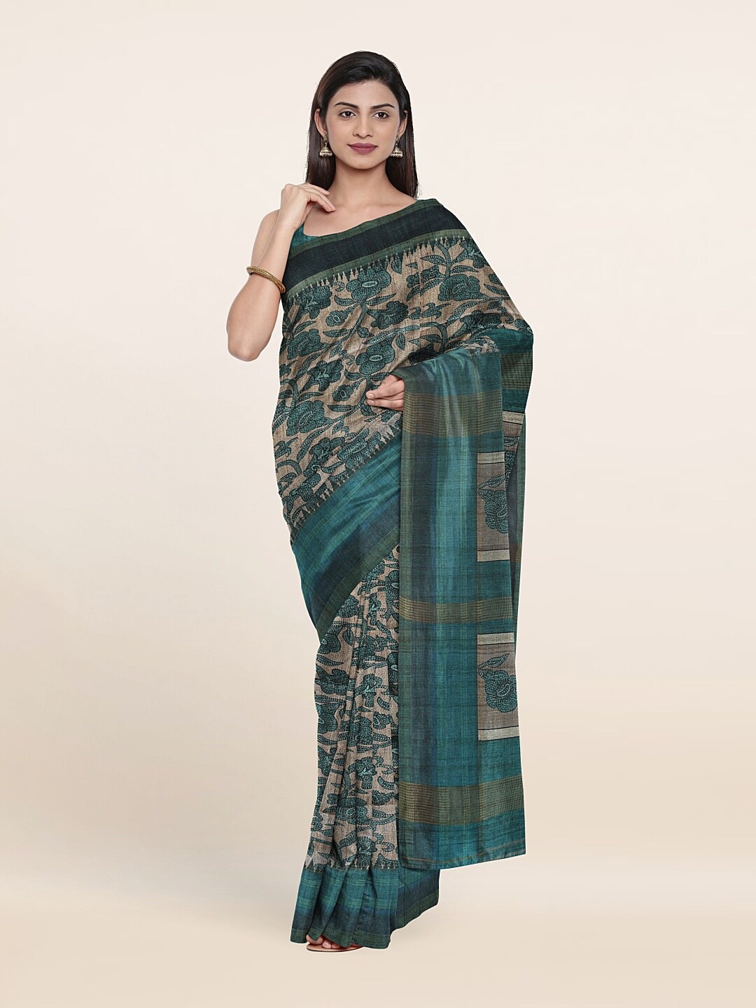 

Pothys Grey & Green Floral Zari Art Silk Saree
