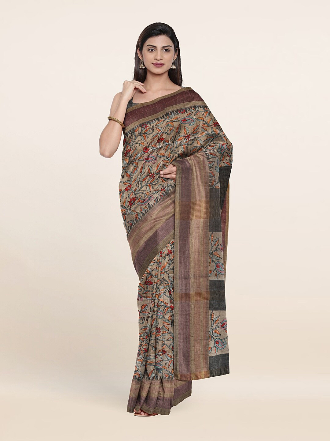 

Pothys Grey & Green Ethnic Motifs Art Silk Saree