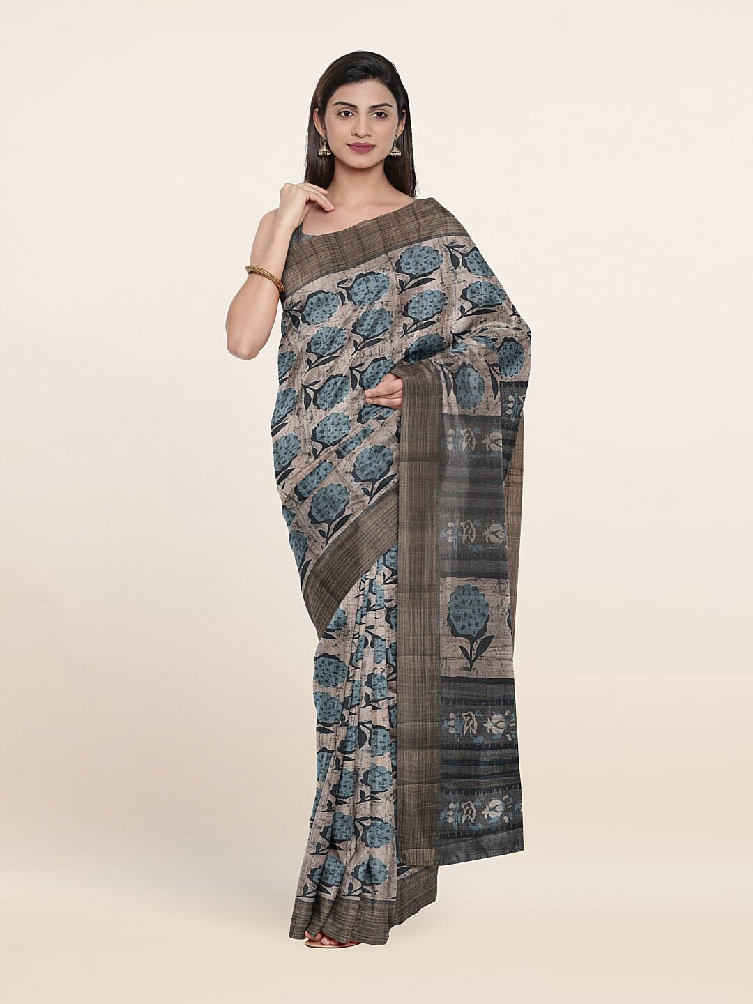 

Pothys Cream-Coloured Floral Art Silk Saree