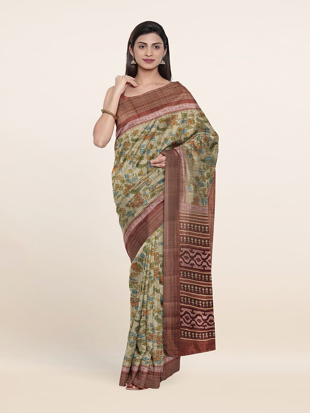 

Pothys Green Geometric Art Silk Saree