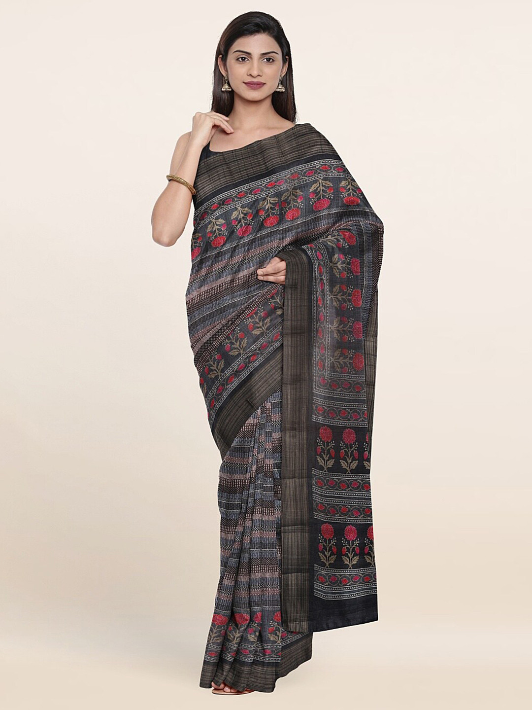

Pothys Black & Grey Floral Art Silk Saree